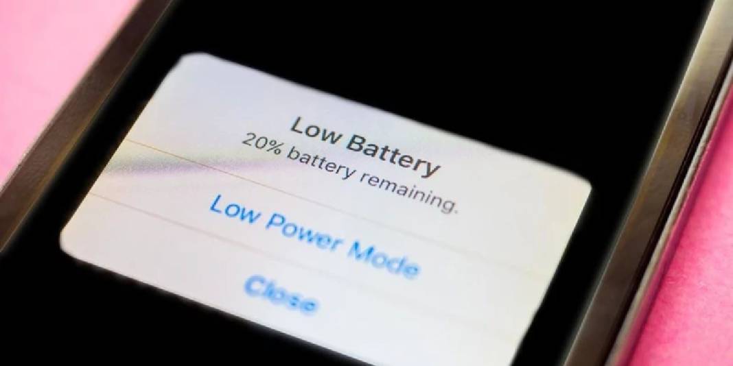 Herkes bilmeden bu hatayı yapıyor, akıllı telefonunun ömrünü kısaltıyor! Pil hatasına dikkat: 5 yıl birden kısaltıyor 1